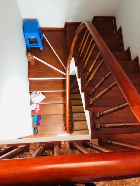 Long Lanh Siêu Đẹp Lô Góc ÔTô Đỗ Cửa 24/24 KIM NGƯU DT55m5tầng giá 6 tỷ