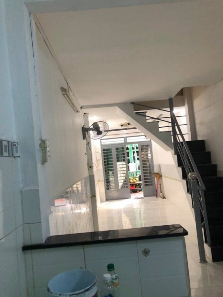 GIẢM TIẾP 100 TRIỆU BÁN NHÀ GẦN CHỢ BÀ CHIỂU DT 27 M2 GIÁ 2 TỶ 65 PHƯỜNG 15 QUẬN BÌNH THẠNH