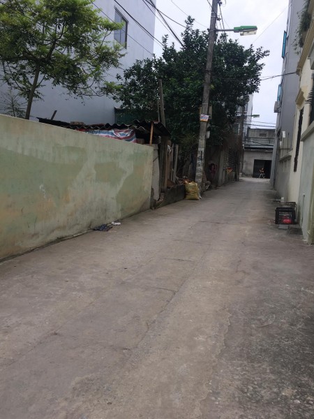 Bán 52m2 đất Yên Mỹ, Thanh Trì, mặt ngõ thông ô tô vào nhà, chỉ 2.1 tỷ LH 0976151518