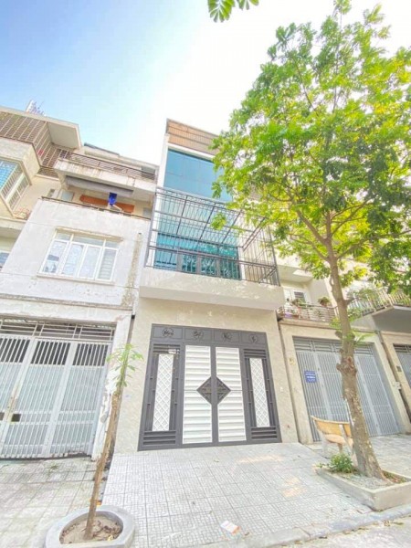 Bán gấp nhà liền kề Văn Phú 90m2 5 tầng giá 8,8 tỷ