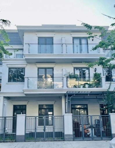 Cho thuê Lakeview City An Phú Q2, nhà thô để chủ nhà tiện hoàn thiện theo ý của khách