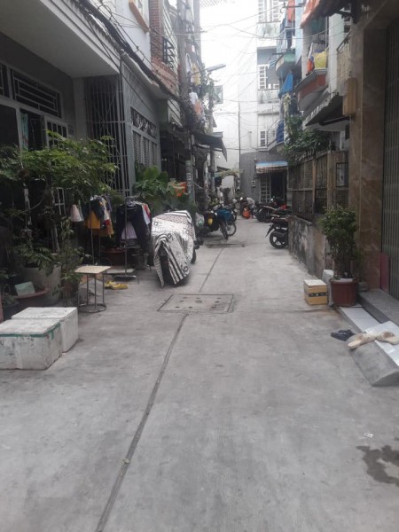NHÀ GẦN CHỢ TÂN BÌNH HẺM XE HƠI THÔNG NHÀ ĐẸP MỚI, 4.5 X 10M, 4.6 TỶ