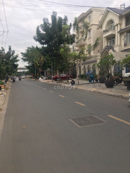 Bán đất mặt tiền đường Giang Văn Minh, P.An Phú, Quận 2 Giá bán 33 tỷ