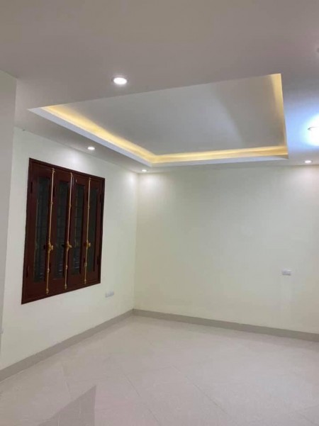 Nhà Bồ Đề Long Biên35m 5t mt5m nhỉnh 3ty thông Aí Mộ Hoàng Như Tiếp.