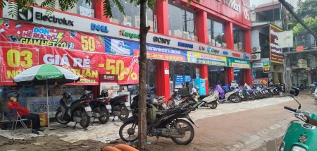 Chính chủ Bán nhà Mặt Phố Lạc Long Quân Tây Hồ dt 188m2 MT 11M