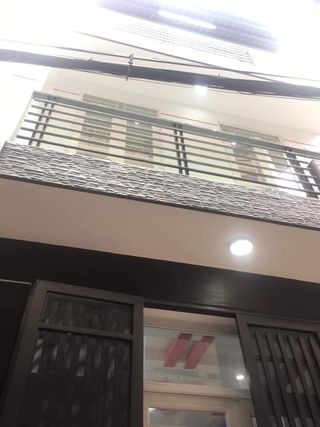 Bán nhà HXT Đinh Tiên Hoàng,Phường 3. Bình Thạnh, dt 50m2, giá 4.5 Tỷ