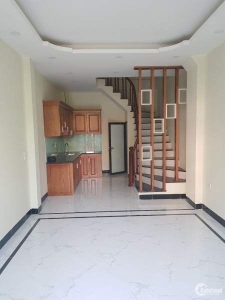 Nhà 4 tầng hướng Nam mát mẻ giá rẻ Hậu Ái Vân Canh Hoài Đức. LH: 0945356832