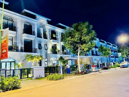 Đi đến slide 4