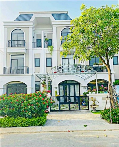 Nhà Phố-Shophouse, thanh toán 20%,nhận nhà Kinh doanh, sổ sẳn