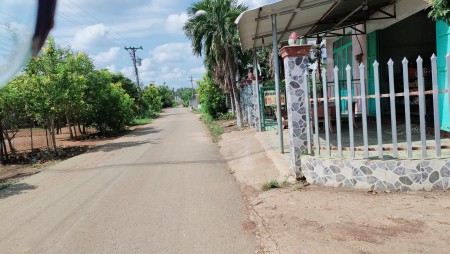 ĐẤT VƯỜN TRẢNG BOM, SỔ HỒNG CÓ SẴN, CÁCH QL1A 2KM.780TR/ SÀO