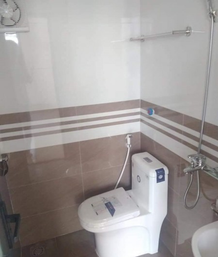 BÁN NHÀ PHỐ TÂY SƠN, OTO ĐỖ CỬA, GẦN PHỐ, 10 PHÒNG KD. GIÁ 5.75 TỶ