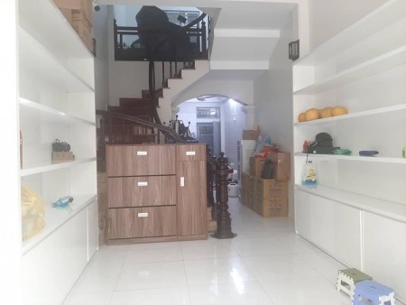 Bán Nhà Nguyễn Khang, Cầu Giấy 38m 4Tầng, Nhà Mới Sát Phố Kinh Doanh Nhỉnh 4 Tỷ.