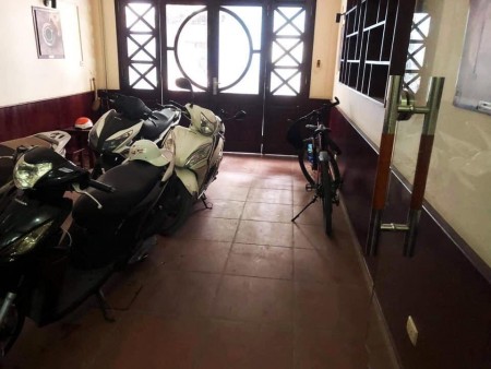 Bán nhà ngõ 2 Hoàng Liệt, Hoàng Mai dt 33m2