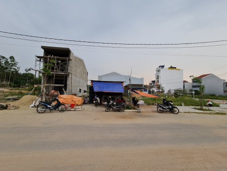 ĐẤT BÀU VÁ GIAI ĐOẠN 3 VIEW CÔNG VIÊN, HƯỚNG ĐÔNG NAM GIÁ SIÊU TỐT. LH 0858687880