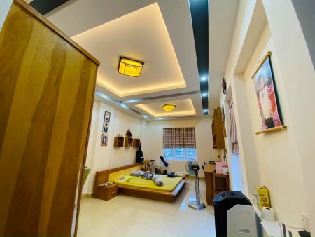 Đi đến slide 4