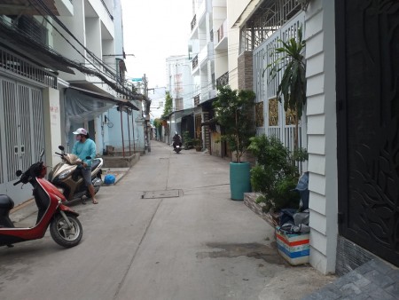 Bán nhà đường Tám Danh DT 4x16, Giá 6.65 tỷ
