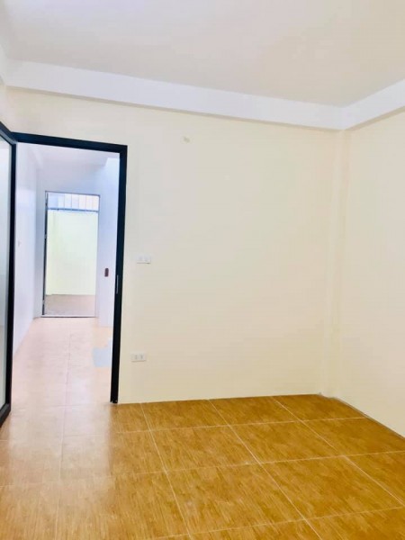 Bán nhà Lạc Long Quân, Cầu Giấy, Xây mới 45m2*4 tầng 3.6 tỷ siêu hiếm