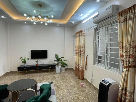 Đơn giản mà sang trọng - Nhà đẹp Định Công 6 tầng 31m2, 4.2 tỷ về ở ngay