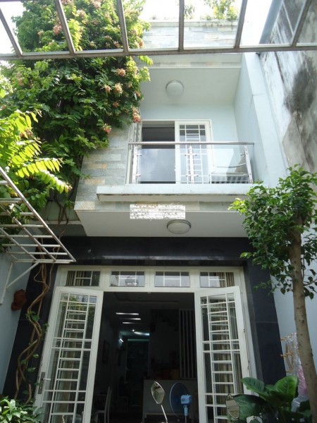 Cho thuê nhà Full Nội Thất Mặt Tiền đường Nguyễn Khuyến, Phường 12, Q.Bình Thạnh
