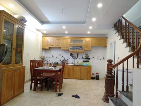 Bán gấp nhà phân lô Yên Phúc, Hà Đông 42m x 5t MT 4,4m chỉ 2,75 tỷ