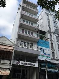 Nhà cho thuê MT đường Trần Văn Đang P11 Quận 3 - DTSD 450m2, 1 lầu, 1 lửng, 6 lầu trống suốt, có thang máy