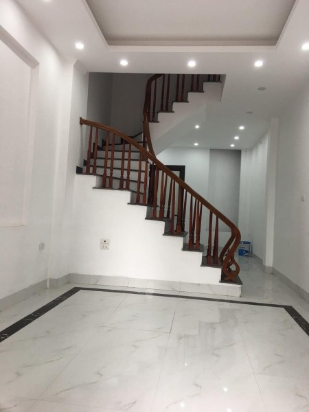 Bán nhà phố Phúc Lợi, Quận long Biên 47m2 4 Tầng giá 2,5 tỷ