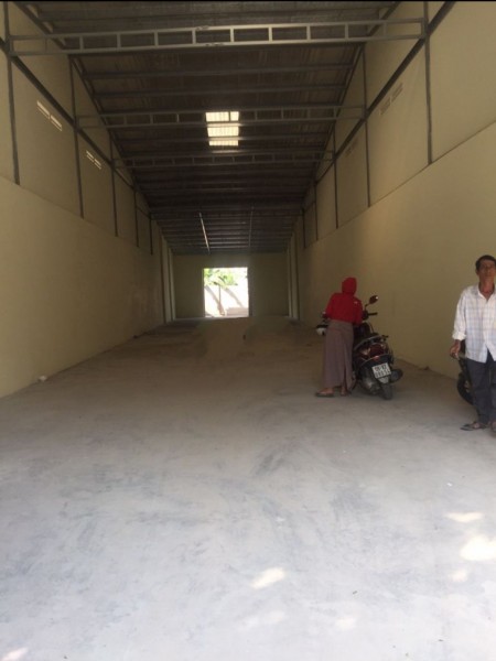Cho thuê nhà xưởng 290m2 trục Hà Huy Giáp