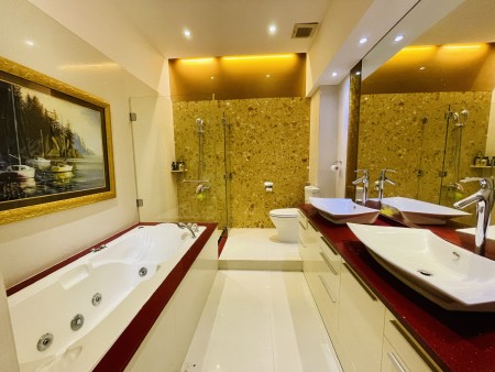 Biệt thự hẻm 220/6 Hồ Văn Huê, P9, Phú Nhuận. nhà mới full nội thất