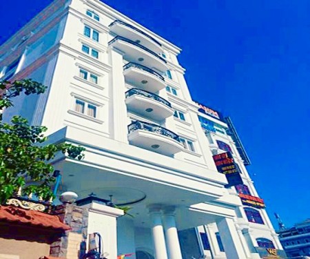 Tòa nhà cho thuê MT đường Phan Đình Giót Tân Bình - 2 thang máy lửng 6 lầu sân thượng 3 cầu thang bộ sàn trống suốt