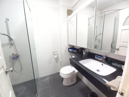 Bán nhà phố đẹp, thoáng mát nhất Hà Nôi - Phan Đình Phùng, Ba Đình. DT 42 m2, 5 tầng