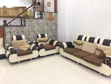 Chính chủ cho thuê nhà nguyên căn 2PN , 3WC 100M2 ngay CĐ Điện Lực Quận 12