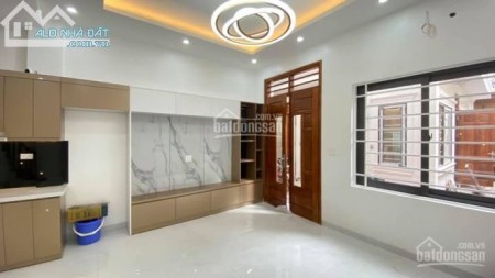 Bán nhà Phương canh, 48m2*4Tầng, mặt phố kinh doanh, Ô tô đỗ cửa, giá 3tỷ7.