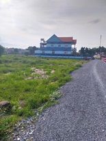 Nhà có lô đất 2000m2 cần bán gấp 4xxtr