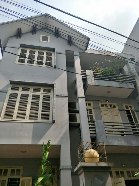 Bán gấp Biệt Thự Ngọc Thuỵ - Long Biên - 160m2 mt 12m gara ô tô giá 10.5 tỷ. ở sướng.