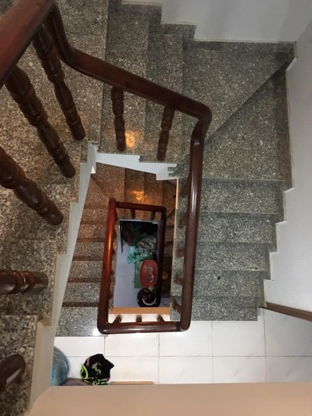 Cần bán gấp siêu phẩm 3 tầng PHÚ NHUẬN 76 m giá chỉ 7.8 tỷ