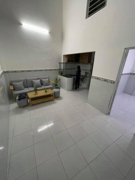 Cực Gấp Bán nhà 30m2, 4PN, Huỳnh Tấn Phát, kp4, Nhà Bè, giá chỉ 2 tỷ 360 triệu thương lượng