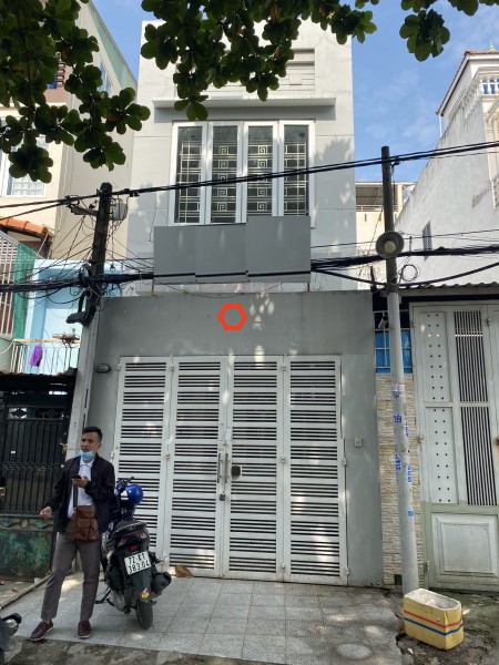 HXT Bùi Đình Tuý 4x15m nở hậu 5m, trệt, lầu 3p, 2wc. Chỉ 15tr.