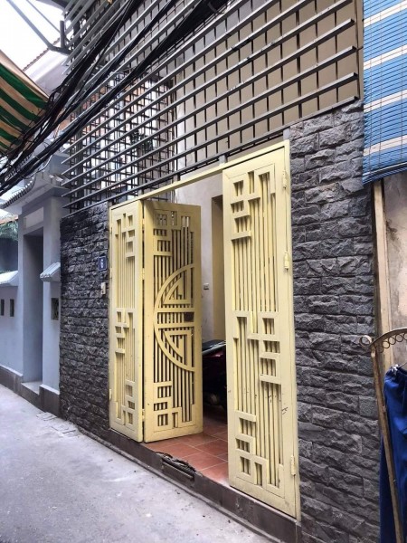 Nhà đẹp sổ hoa hậu Đống Đa Khu Phố Chợ Khâm Thiên 42m 4 tầng mặt tiền 5m giá chào 3 tỷ +