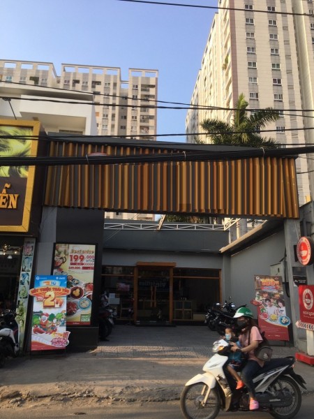 Mặt tiền đ.Lê Đức Thọ ngang 6,3m trống suốt, tiện kd