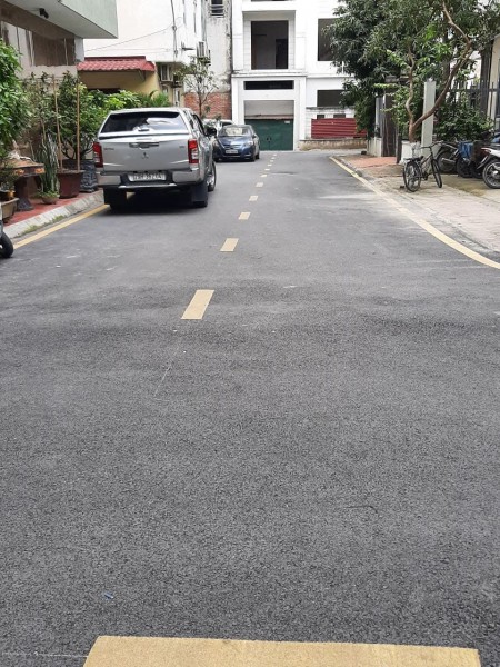Bán nhà Đường Thanh Bình Hà đông, 4 TẦNG, Hơn 4 tỷ, Ô TÔ TRÁNH NHAU THOẢI MÁI.