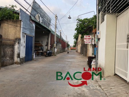 Chính chủ gửi bán lô đất tặng nhà cấp 4 đường 2 ô tô né nhau. P Hố Nai
