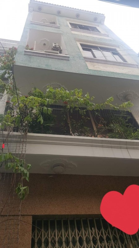Nhà 1 trệt 2 lầu DT 32m2 Lý Thường Kiệt chỉ 4,2 tỷ