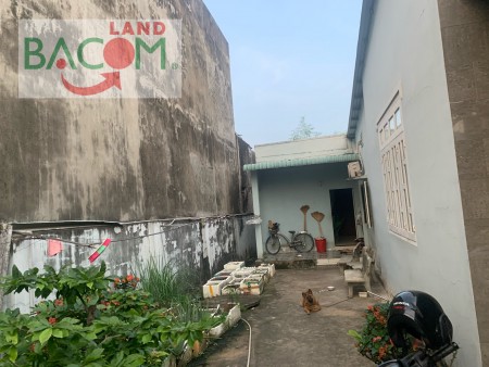 Cần bán nhà C4 2 mặt tiền kp3 Trảng Dài giá 6,2 tỷ