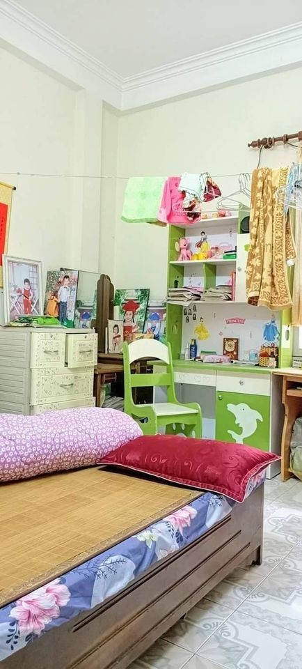 Bán nhà ngõ Ngọc Hà Ba Đình nhà lô góc, 40m2, 3 tầng, MT 4,5m, 3,3 tỷ
