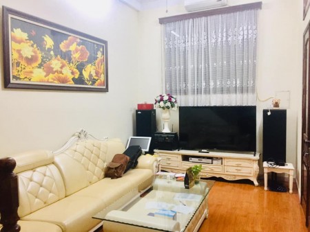 Hộ khẩu Ba Đình, 25mx4 tầng, 30m ra phố, giá 2.45 tỷ