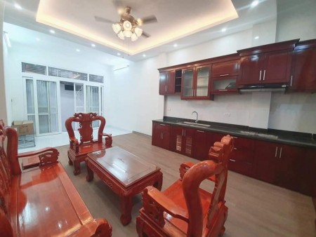 Bán nhà Khương Trung 40m2, 4 tầng, giá 3.58 tỷ