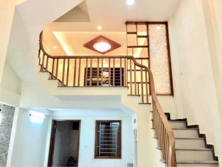 Cực Hiếm Bán Nhà Quang Trung Hà Đông dt 35m 4 tầng giá 1,6 Tỷ