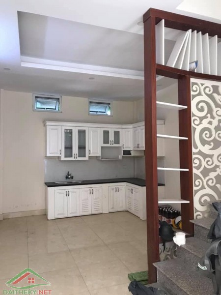 Cực rẻ Nhà phố Hoàng Mai 50x4T Nhỉnh 2tỷ cực gần phố, hồ đền lừ,trường chợ sổ đỏ Chính chủ
