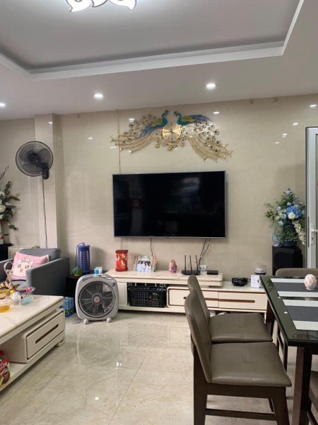 Nhà đẹp Quan Hoa 30m nhỉnh 4 tỷ
