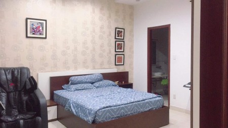 Nhà thật, việc thật, bán nhà hẻm 2 xe hơi tránh Lê Trọng Tấn, 4.6*17m, lãi ngay khi mua vào